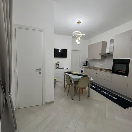Olympo House Senza Balcone Агридженто